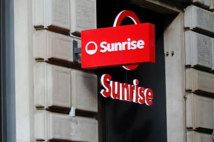 Dividendenstärkste Schweizer Aktie nicht länger ein Kauf Sunrise Logo am Standort in Brugg, AG (2023)