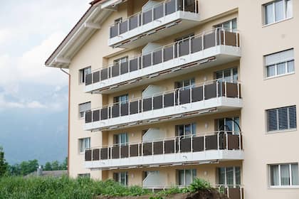 Schweizer Immobilien 2026: Weiter steigende Preise - und auch teurere Festhypotheken Wohnhaus in der Schweiz.