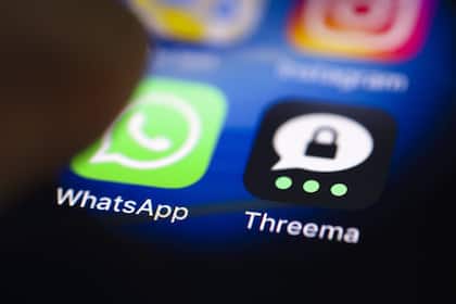 Schweizer Messenger Threema an deutschen Investor verkauft Die App des Messenger-Dienstes Threema auf einem Handy-Display.