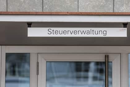 Steuern vorzeitig begleichen? Welche Kantone 2026 noch Zinsen zahlen Das Steueramt in Liestal BL.