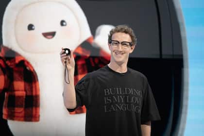 Meta stellt Muse Charm vor - ein Mini-Gerät für mobile KI-Nutzung Konzern-Chef Mark Zuckerberg stellt Meta Charm vor.