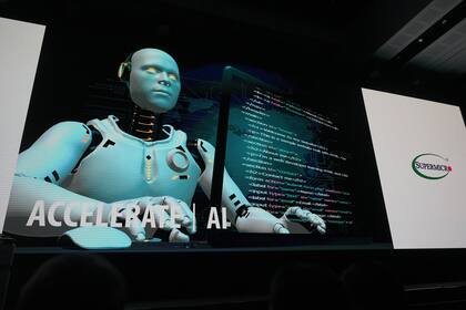 Aktien von Nvidia und Super Micro sacken ab - es droht das Ende der «KI Frenzy» Bühnenbild bei einer Präsentation der US-Firma Supermicro an der Computex-Messe in Taiwan im Juni 2023.