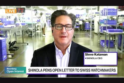 US-Firma nutzt Schweizer Zollproblematik für Marktoffensive Steve Katzman, CEO von Shinola, wirbt im TV um Schweizer Uhrenhersteller.