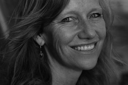 «Finanzielle Unabhängigkeit hat mein ganzes Leben bestimmt» Krimiautorin Christine Brand