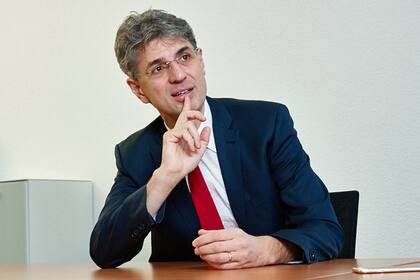 Scognamiglio: «Für ein Seegrundstück am Zürichsee muss man sehr vermögend oder Tennis- oder Popstar sein» Immoblien-Experte Donato Scognamiglio.