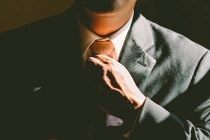 Jeder zehnte deutsche Banker sucht Job trotz Anstellung Jeder zehnte deutsche Banker sucht Job trotz Anstellung