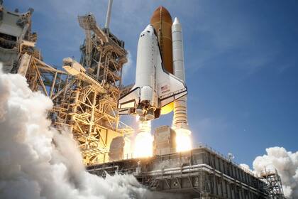 Zünden Aktienrückkäufe die nächste Stufe der Börsen-Rakete? Start der früheren US-Raumfähre Atlantis.