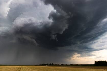 Nach Freitags-Stärke: Stratege warnt vor Stimmungsumschwung Der nächste Sturm fegt über die Aktienmärkte hinweg.