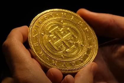 400-jährige Goldmünze wird für zwei Millionen Franken versteigert 100-Escudo-Münze aus dem Jahr 1609.