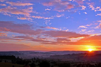 UBS-Aktienstrategen: Gewinnrezession scheint ausgestanden Morgenröte oder Silberstreifen am Horizont.