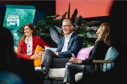 Nestlé-Aktien fallen wieder unter 80 Franken Philipp Navratil am «2025 Nestlé Global All In Event».
