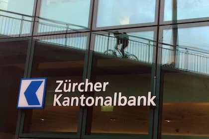Von ZKB, UBS bis Yuh: Diese Banken verlangen viel Geld für ein Privatkonto Zürcher Kantonalbank beim Prime Tower in Zürich.