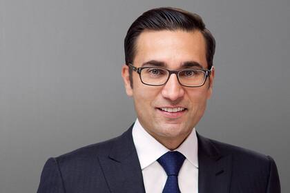 Geplatzter Wealthfront-Deal stärkt Iqbal Khan bei der UBS Iqbal Khan trat Anfang Juli 2019 als Chef der internationalen Vermögensverwaltung der Credit Suisse ab.
