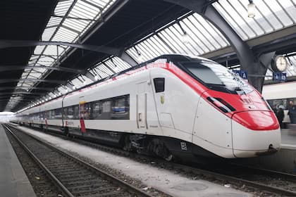 Das ändert sich im November in der Schweiz <p>Reisende können ab November über SBB Mobile auch internationale Zugreisen buchen.</p>