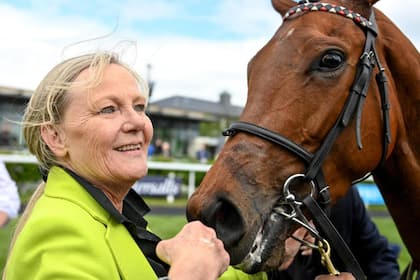 Für 12 Millionen Franken: Amag-Erbin kauft Gebäude von Zürcher Edel-Confiserie <p>Eva Maria Bucher-Haefner hat das ikonische Teuscher-Haus in Zürichs Altstadt für zwölf Millionen Franken gekauft.</p>