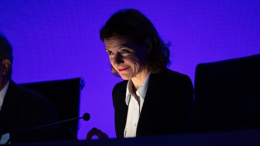 Tiefe Bewertung, hohe Dividende und defensives Geschäftsmodell: Diese KI-Aktie abseits der Mega-Caps sollte man kennen Catherine MacGregor ist CEO des französischen Versorgers Engie.