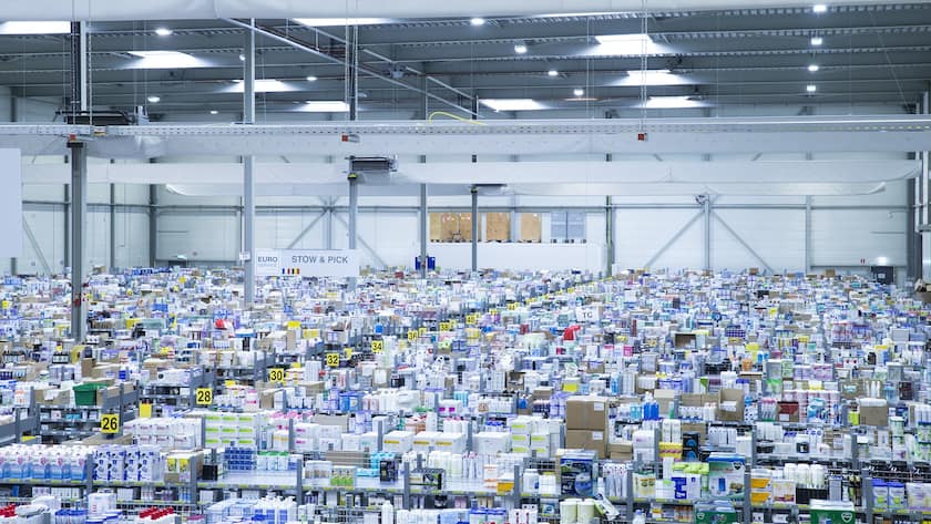 Logistikzentrum von Shop Apotheke.