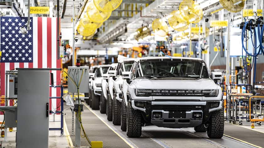 Elektrische Hummer von GM: Die Fabrik wurde im November 2021 von US-Präsident Joe Biden eröffnet.