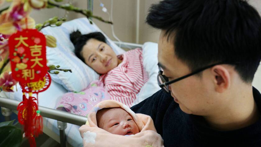 Ein neugeborenes Baby in einem Spital in Südchina (10. Februar 2024)