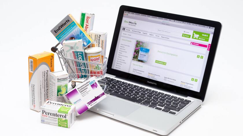 Symbolbild: Einkaufen bei der Online-Apotheke DocMorris.