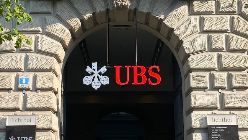 Die UBS am ehemaligen Hauptsitz der Credit Suisse am Paradeplatz in Zürich.