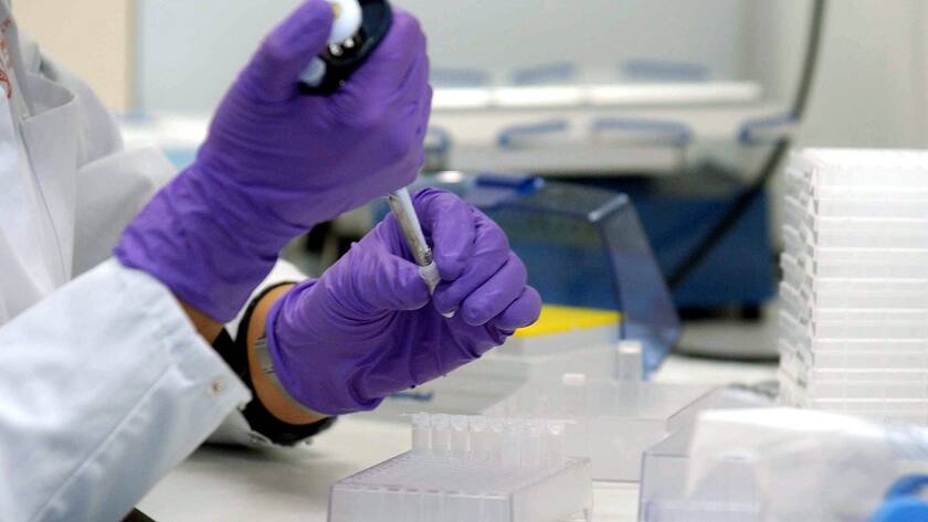 Im Labor bei Janssen Pharmaceutica, der belgischen Pharma-Tochter von Johnson&Johnson.