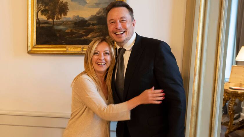 Italiens Ministerpräsidentin Giorgia Meloni empfängt Milliardär Elon Musk in Rom im Juni 2023.