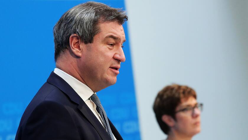 Der bayerische Ministerpräsident Markus Söder von der CSU mit CDU-Chefin und Verteidigungsministerin Annegret Kramp-Karrenbauer.