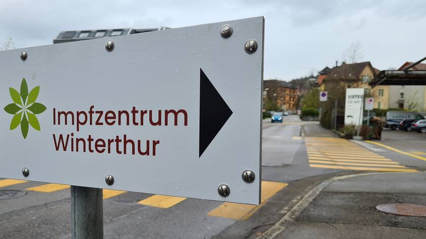 Ab Mai sollen die Impfzentren in der Schweiz - hier Winterthur - die breite Masse der Bevölkerung durchimpfen.