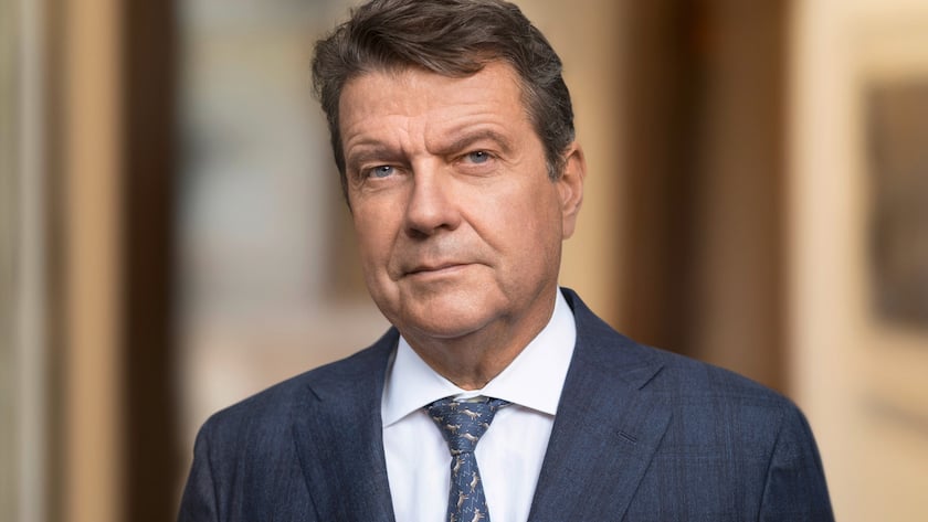 UBS prüft Umzug: Laut Presse spricht UBS-Präsident Colm Kelleher mit US-Finanzminister Colm Kelleher, VR-Präsident der UBS.