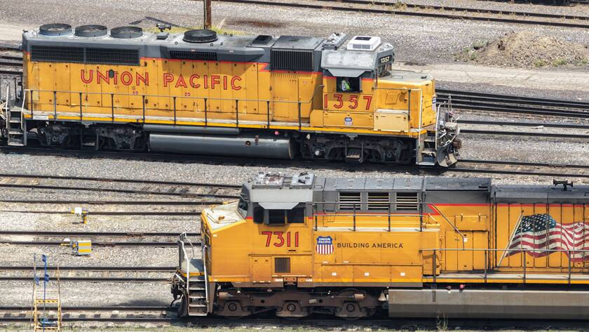 Luftaufnahme des Union Pacific Rail Yard in Denver, Colorado (Juli 2025).