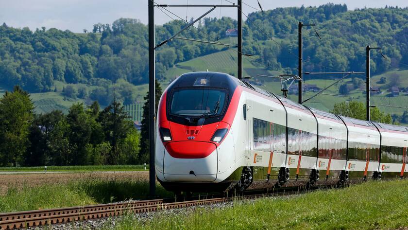 Der RABe 501 Giruno, den Stadler Rail für die SBB fertigt. Firmenintern heisst der Gliederzug Smile.