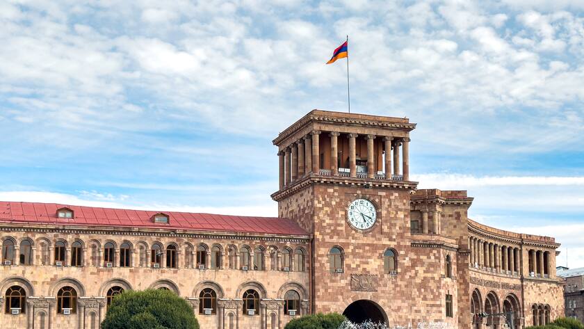Das armenische Regierungsgebäude in Jerewan
