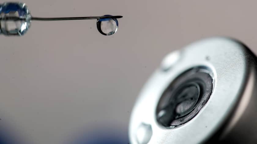 Eine Impfnadel in der Nahaufnahme.