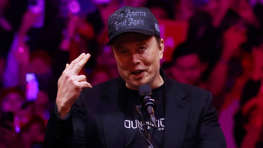 Tesla-CEO Elon Musk spricht zugunsten von US-Präsidentschaftskandidat Donald Trump im Madison Square Garden, New York, 27. Oktober 2024.