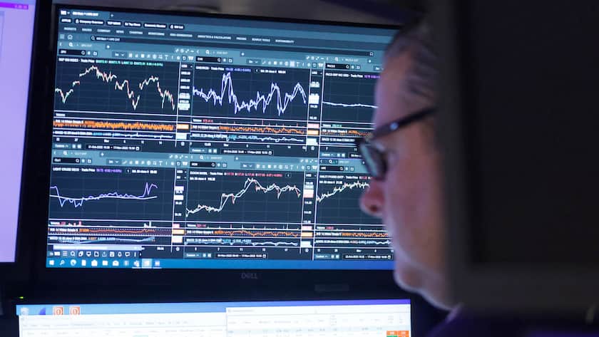 Trader an der Börse bei der Wall Street in New York, USA (November 2025).