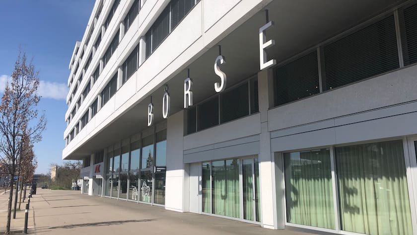 Sitz der Schweizer Börse SIX an der Pfingstweidstrasse in Zürich.