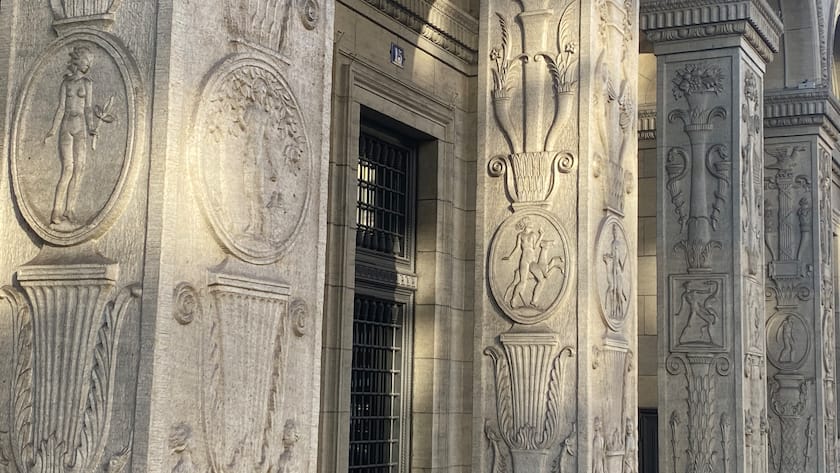 Eingang am Sitz der Schweizerischen Nationalbank in Zürich.