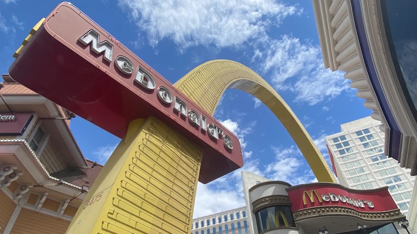 Filiale von McDonald's am "Strip" in Las Vegas.