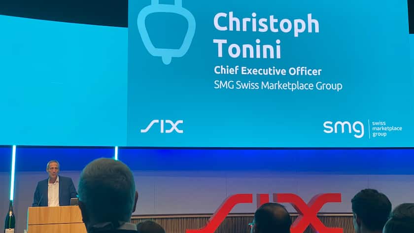 Nach erfolgreichem IPO: Wie viel Dividendenpotenzial steckt in SMG? Christoph Tonini, CEO von Swissmarketplace Group (SMG), beim Börsengang des Unternehmens am 19. September 2025 an der SIX in Zürich.