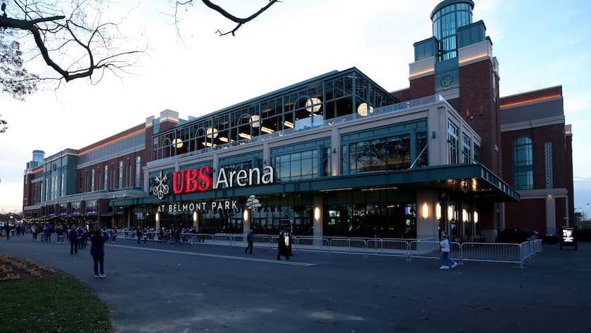 UBS Arena in Elmont, New York, Heimat des Eishockeyclubs New York Islanders.
