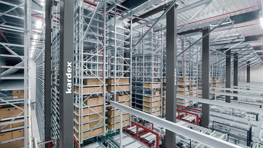 Ein Regallagersystem von Kardex.