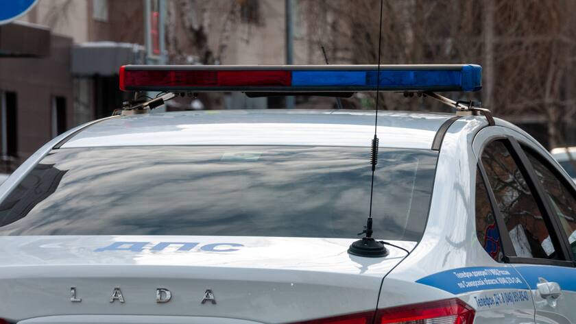 Polizeiwagen in der russischen Stadt Samara.