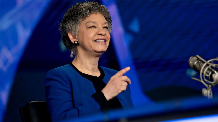 Susan Collins, Präsidentin der Federal Reserve Bank of Boston (USA) während einer Rede (2023).