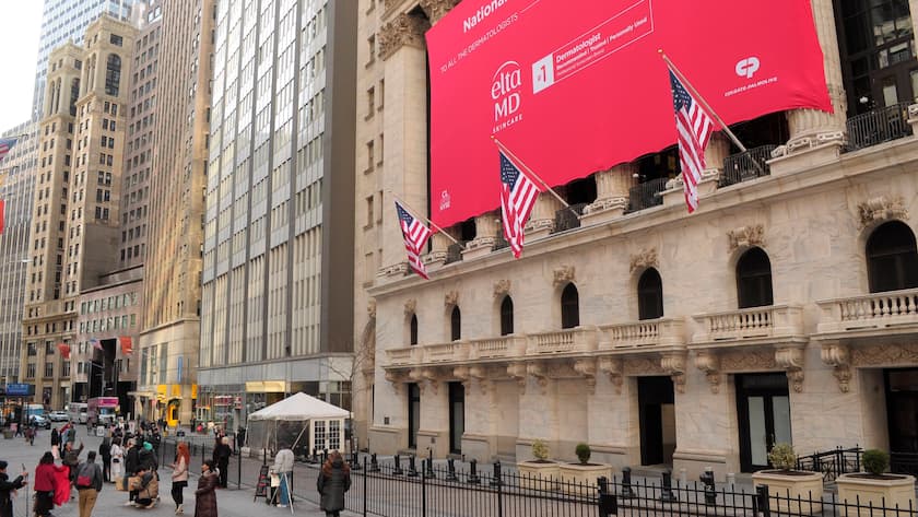 Die Wall Street in New York am 13. März 2025.