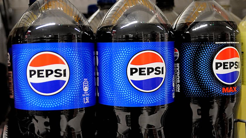 Getränkeflaschen von Pepsi am Flughafen Kastrup in Kopenhagen.