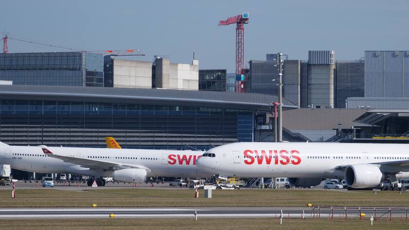 Immer noch wenig Flugverkehr: Der Flughafen Zürich im Februar 2021.