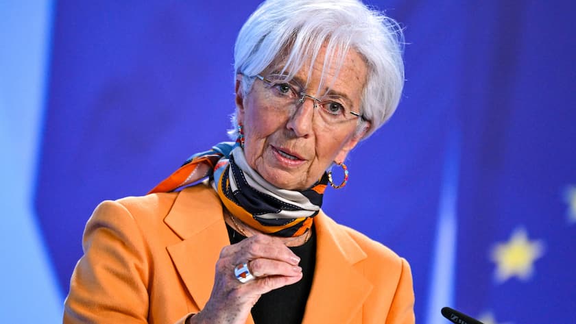 Christine Lagarde, die Präsidentin der Europäischen Zentralbank (EZB), spricht auf einer Pressekonferenz der EZB nach deren Ratssitzung in Frankfurt (März 2025).