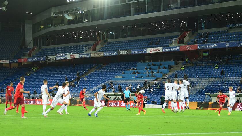 Leere Ränge im St.-Jakob-Park in Basel während des Länderspiels zwischen der Schweiz und Deutschland, 6. September 2020.