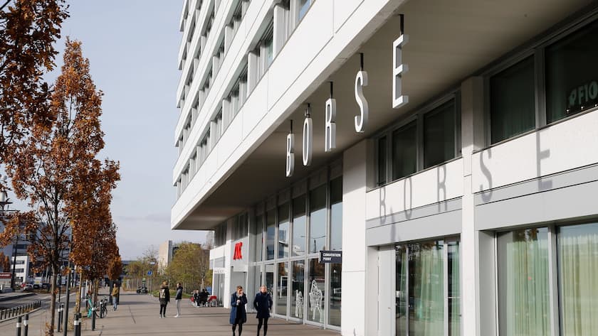 Sitz der Schweizer Börse SIX an der Pfingstweidstrasse in Zürich.